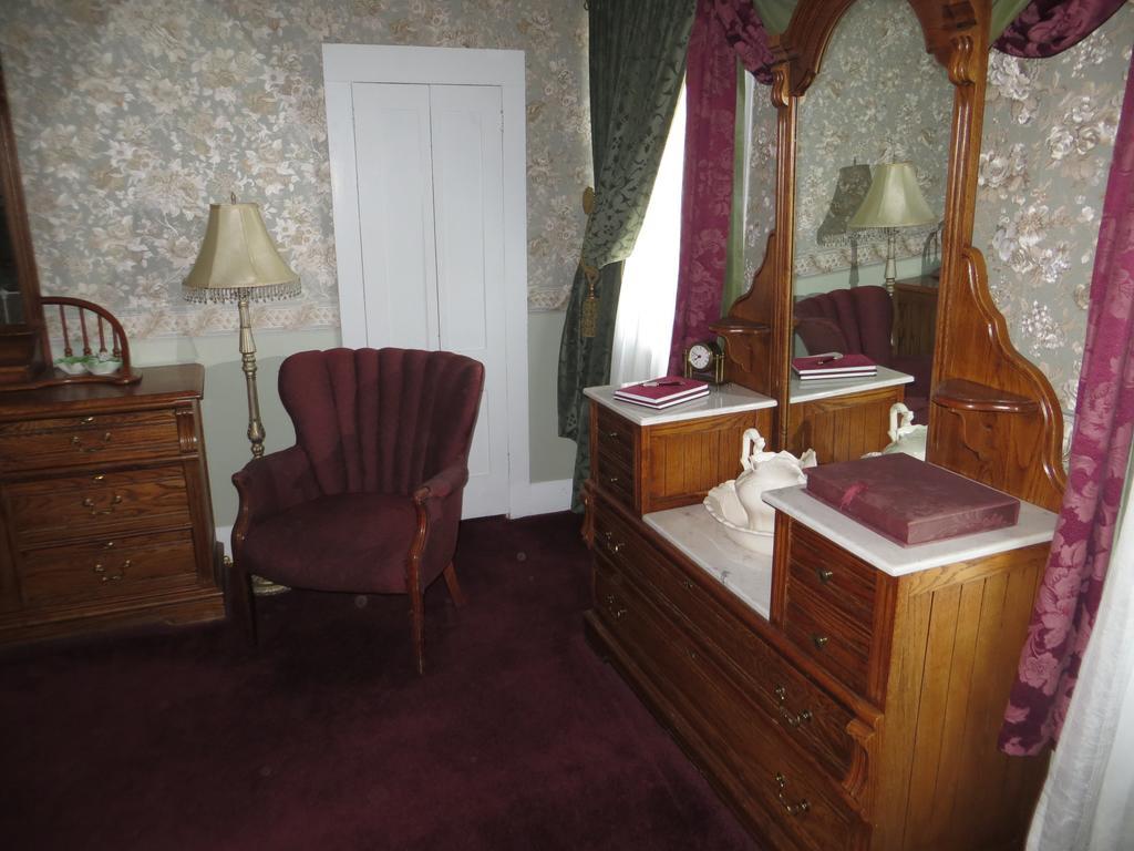 Edith Palmer'S Country Inn, Historical Bed & Breakfast Virginia City Zewnętrze zdjęcie